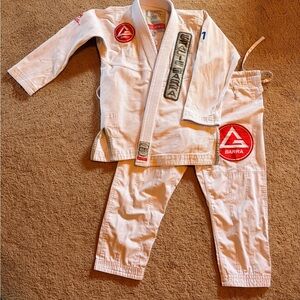 Gracie Barra A0 White Jiu-Jitsu Gi
